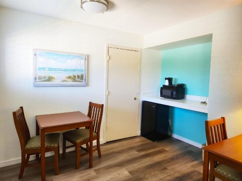 Inn at the Waterpark - image 29