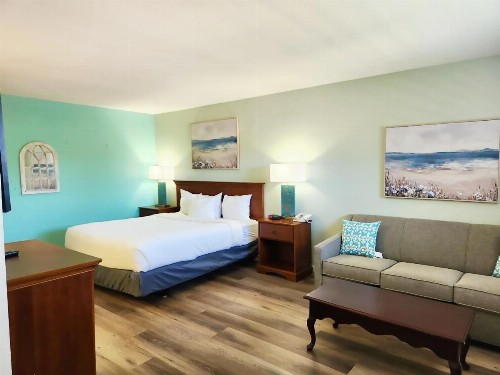Inn at the Waterpark - image 32