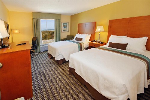 Best Western Plus Seawall Inn & Suites by the Beach - image 10
