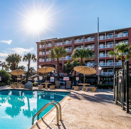 Quality Inn & Suites Beachfront - image 37