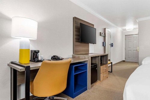 Country Inn & Suites by Radisson Galveston Beach TX - image 15
