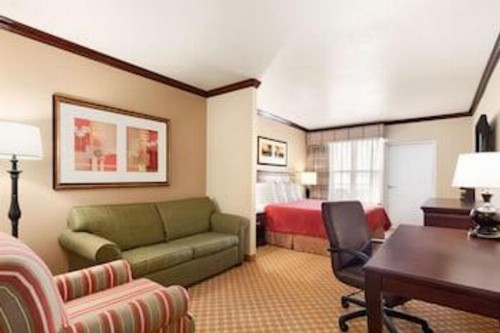 Country Inn & Suites by Radisson Galveston Beach TX - image 31
