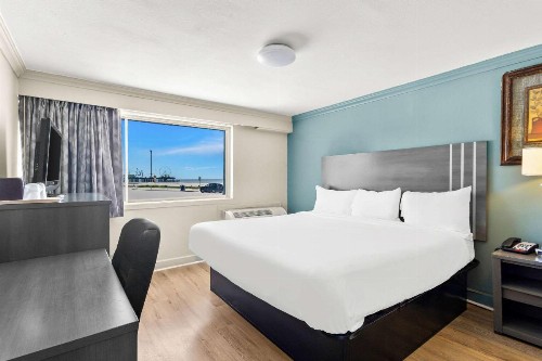 Knights Inn Galveston - image 27