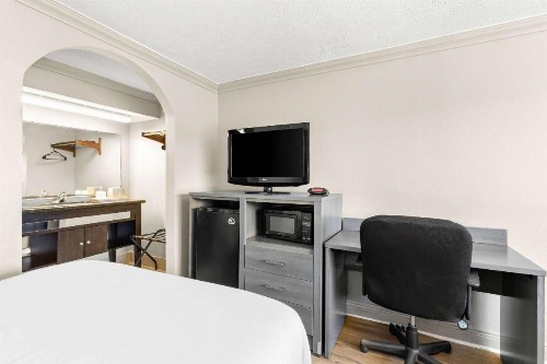 Knights Inn Galveston - image 31