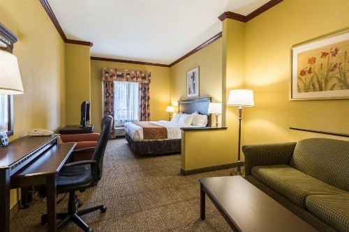 Comfort Suites Galveston - image 17
