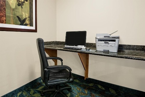 Candlewood Suites Galveston an IHG Hotel - image 36