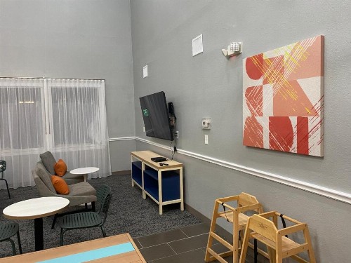 Comfort Inn & Suites Beachfront - image 10