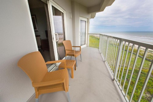 Holiday Inn Club Vacations Galveston Beach Resort an IHG Hotel - image 29