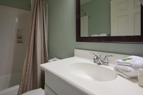 Holiday Inn Club Vacations Galveston Beach Resort an IHG Hotel - image 38