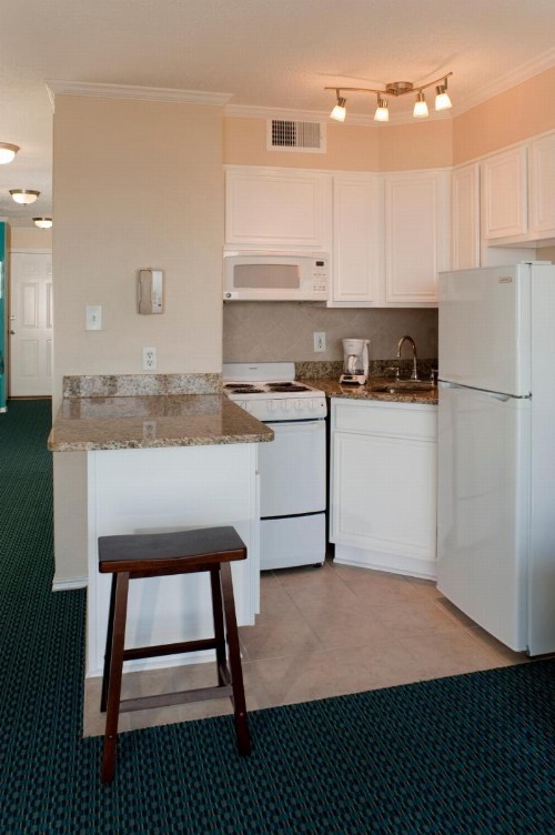 Casa Del Mar Beachfront - image 21
