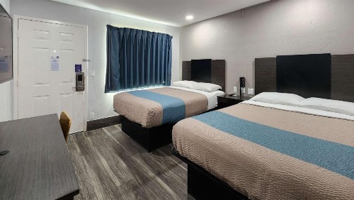 Motel 6-Galveston TX - image 11