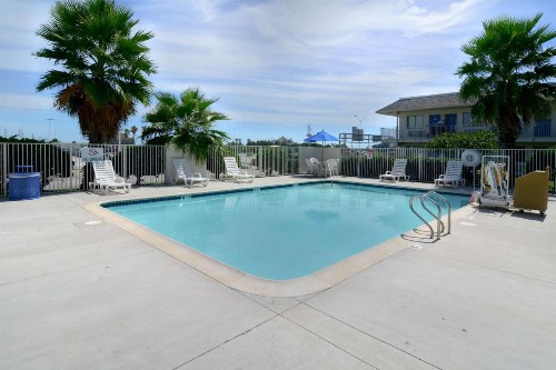 Motel 6-Galveston TX - image 16