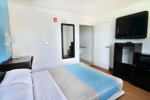 Motel 6-Galveston TX - image 6