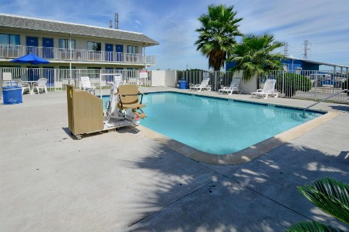 Motel 6-Galveston TX - image 9