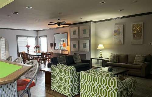 Gaido's Seaside Inn - image 18