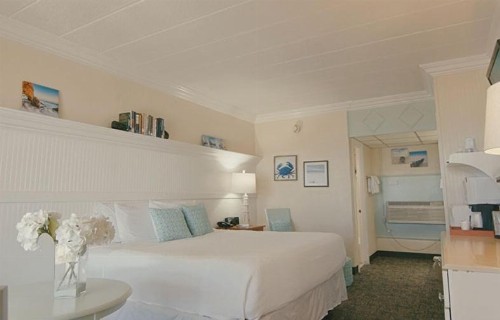 Gaido's Seaside Inn - image 27