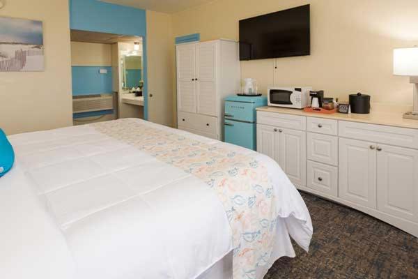 Gaido's Seaside Inn - image 4