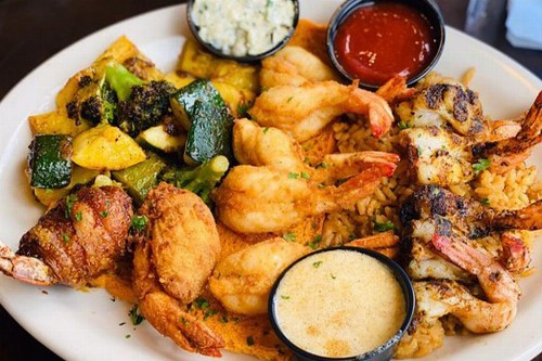Gaido's Seaside Inn - image 33