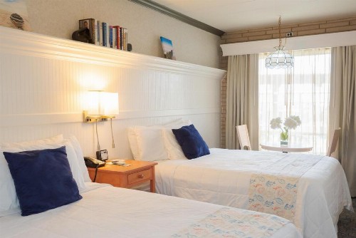 Gaido's Seaside Inn - image 41