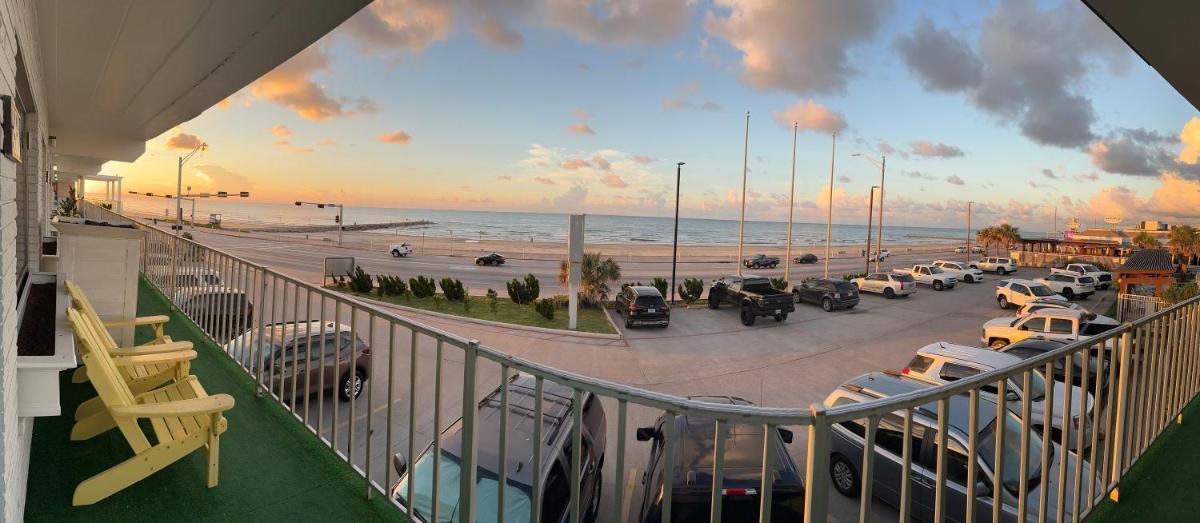 Gaido's Seaside Inn - image 7