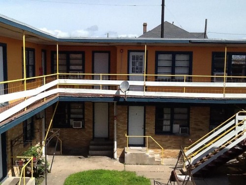 Rosenberg Motel - image 2