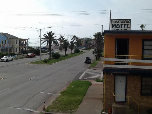 Rosenberg Motel - image 8