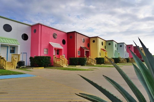 Four Seasons on the Gulf - image 18