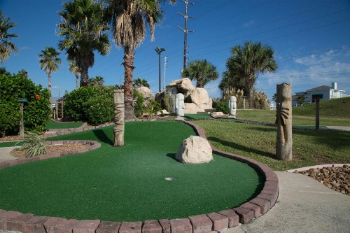 Holiday Inn Club Vacations Galveston Seaside Resort an IHG Hotel - image 2
