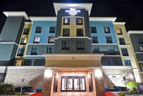 Homewood Suites By Hilton Galveston - image 2