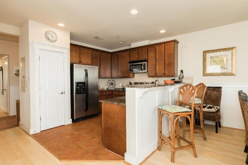 Barefoot Bungalow - image 7