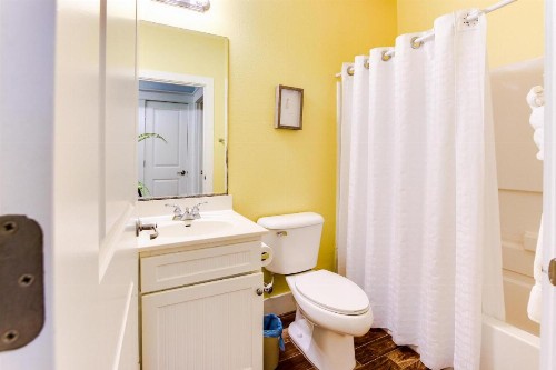 Point West Resort - image 6