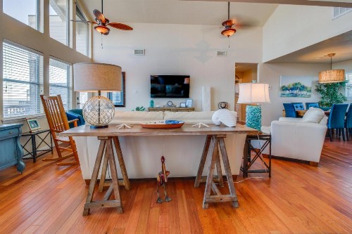 Happy in Margaritaville - image 11