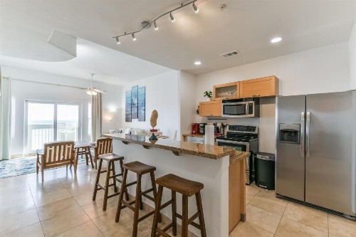Galveston Oceanfront - image 22