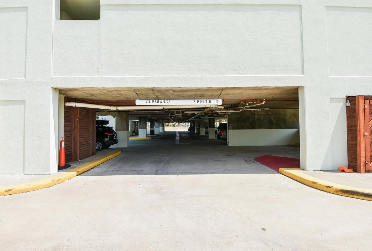 Galveston Oceanfront - image 3