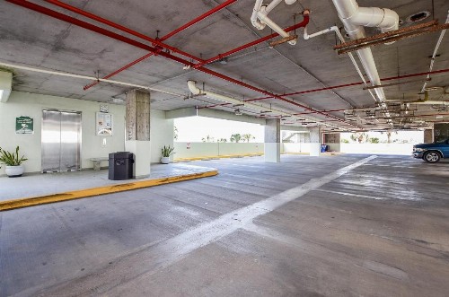 Galveston Oceanfront - image 4