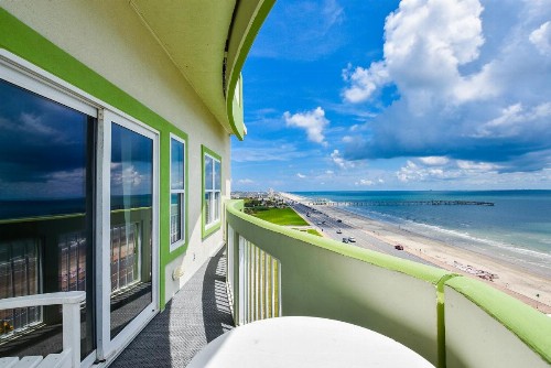 Galveston Oceanfront - image 8