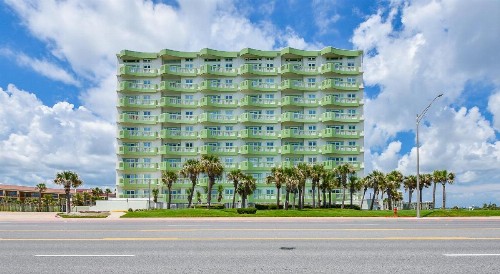 Galveston Oceanfront - image 9