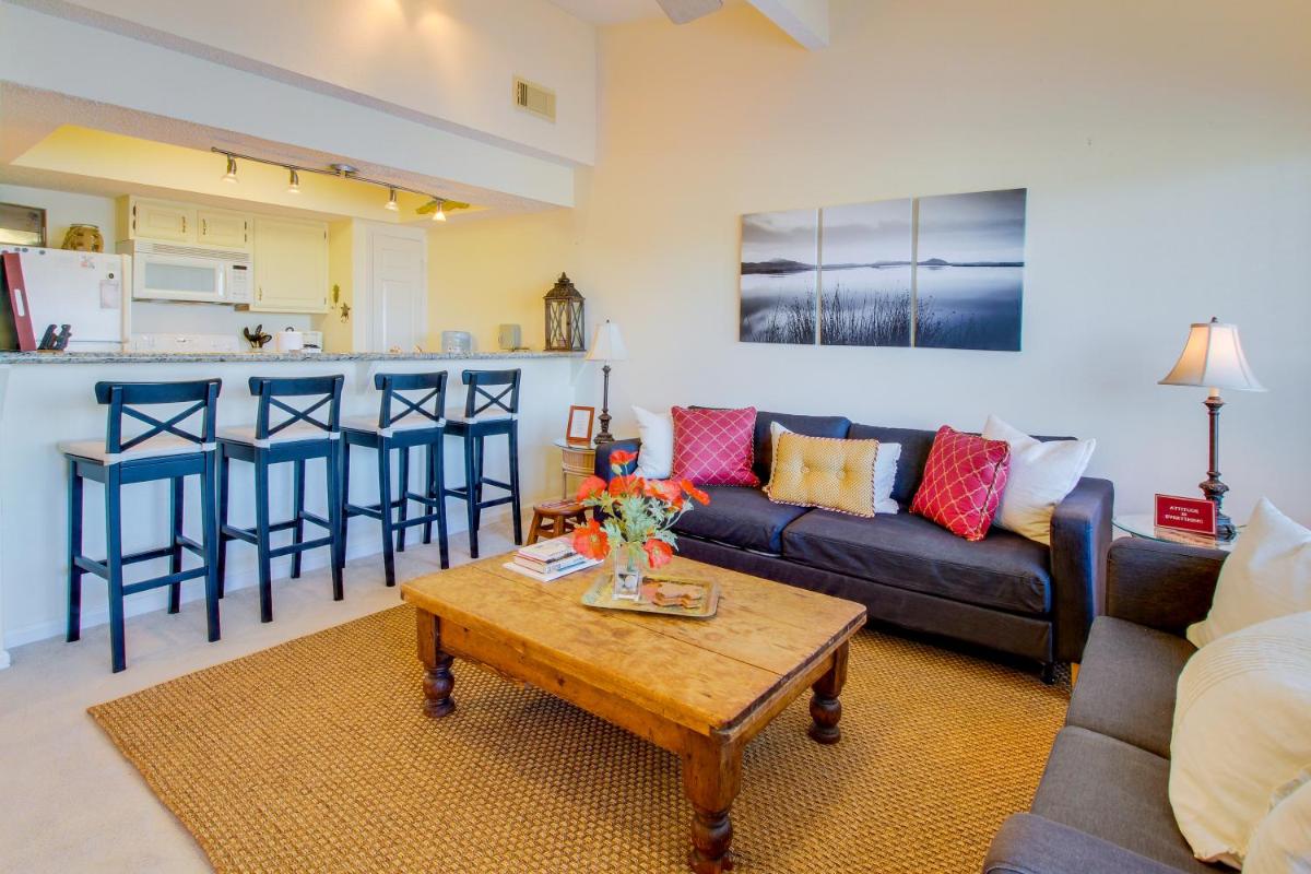 Blue Heron Cove - image 7