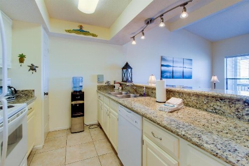 Blue Heron Cove - image 8