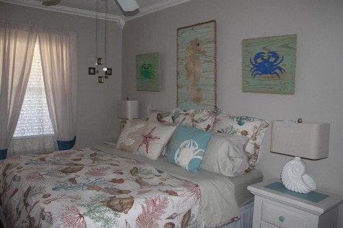 Coronado Palms Coastal Cottage - image 8