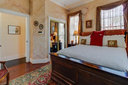Galveston Victorian House - image 11