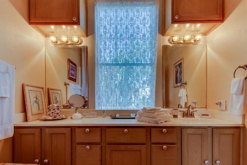 Galveston Victorian House - image 12