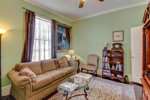 Galveston Victorian House - image 6