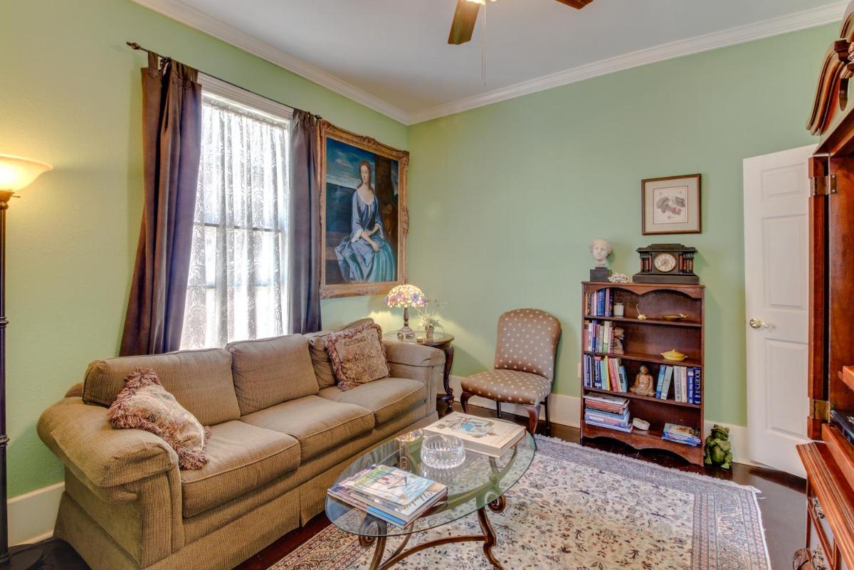 Galveston Victorian House - image 6
