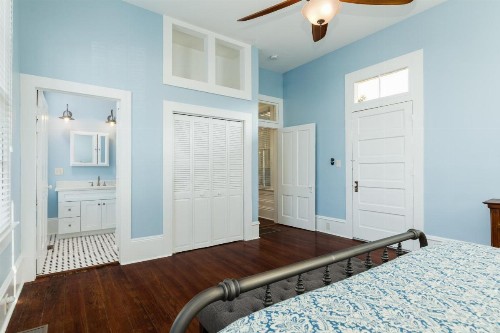The Shaw House - image 6