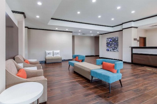 Sleep Inn - image 2