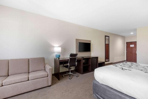 Sleep Inn - image 35