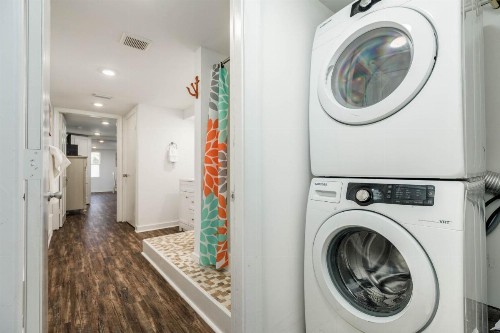 38th Street Retreat - Downstairs Level - image 9