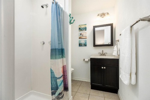 38th Street Retreat - Upstairs Level - image 12