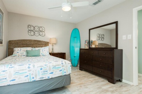 13 Palms - image 7